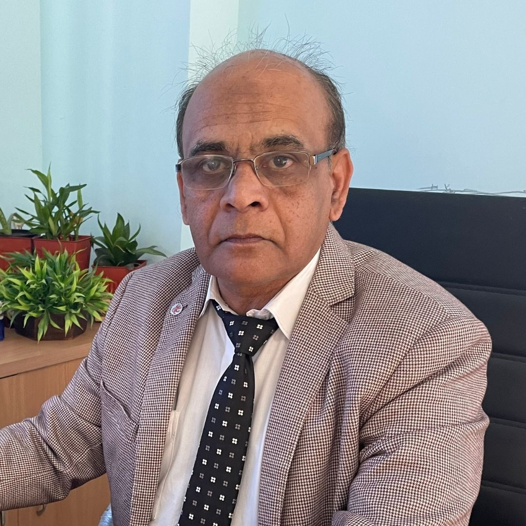 MUNIR AHMED R